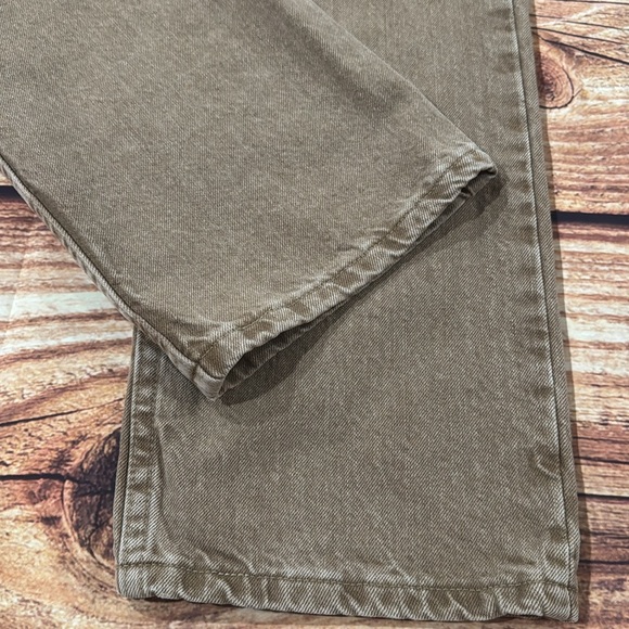 Wrangler Men's Relaxed Fit Brown Jeans - Picture 5 of 5